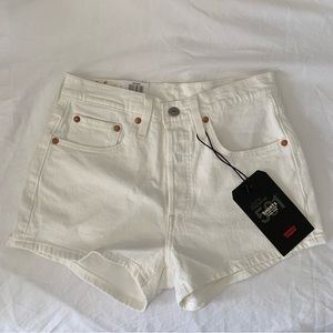 Levis 501 premium High rise Shorts White Denim Size 26, 28